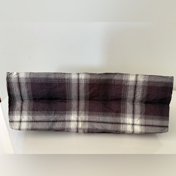 New COS Folded Oversized Crinkled Clutch Bag Burgundy Checked - Picture 7 of 9